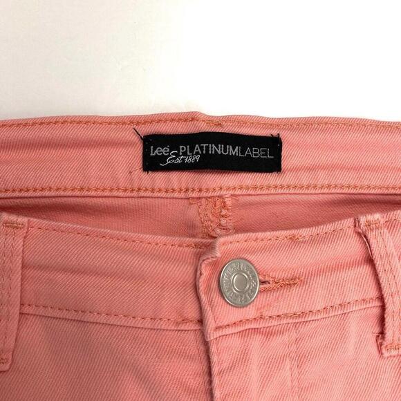Lee Platinum Label Crop Women's size 10 Pink Denim Capris Jeans - Picture 3 of 4